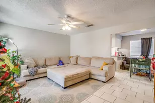 820 Ash St, Burleson, TX 76028 - Photo 18