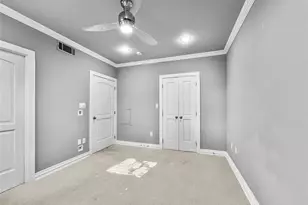 4012 Dillard Ct, Dallas, TX 75209 - Photo 10