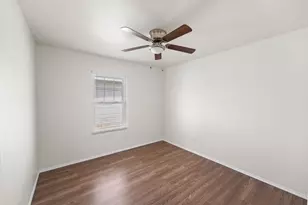 13741 Biggs St, Dallas, TX 75253 - Photo 10