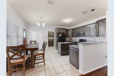 203 Stampede Street, Waxahachie, TX 75165 - Photo 6