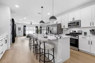 1509/1511 S Barry Ave, Dallas, TX 75223 - Photo 2