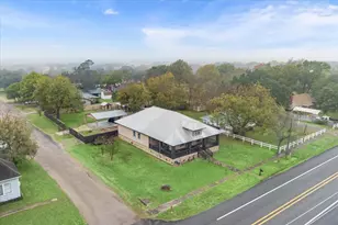 901 N Magnolia Ave, Hubbard, TX 76648 - Photo 2