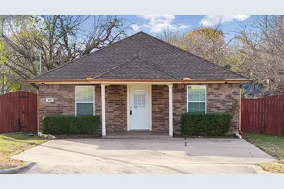 202 N Harrison Avenue, Sherman, TX 75090 - Photo 1