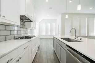 17311 Texas Pistache Dr, Dallas, TX 75252 - Photo 12