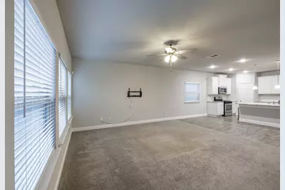 7813 Cottonwood Drive, Greenville, TX 75402 - Photo 12