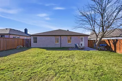 1665 Crown Point Drive, Little Elm, TX 75036 - Photo 18