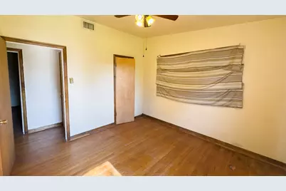 513 Holly Street, Angleton, TX 77515 - Photo 28