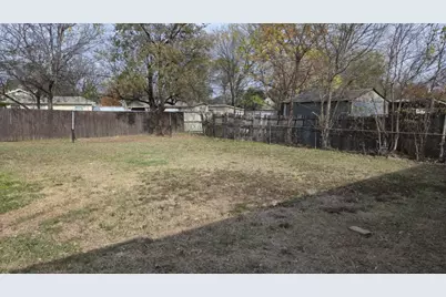 5505 Sun Valley Drive, Fort Worth, TX 76119 - Photo 14