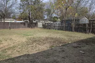 5505 Sun Valley Dr, Fort Worth, TX 76119 - Photo 14