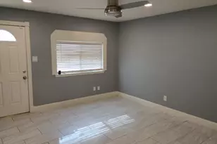 5505 Sun Valley Dr, Fort Worth, TX 76119 - Photo 2