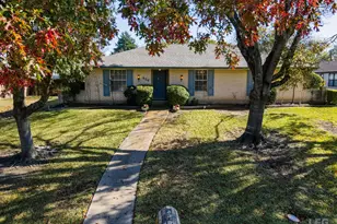 416 Newcastle Dr, DeSoto, TX 75115 - Photo 34