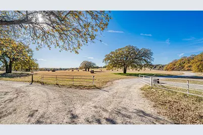 7550 Goodman Lane, Azle, TX 76020 - Photo 10