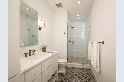 1134 N Clinton Avenue, Dallas, TX 75208 - Photo 18