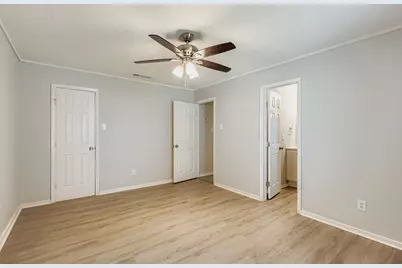 233 Creek Cove Drive, Dallas, TX 75217 - Photo 16