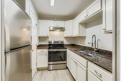 233 Creek Cove Drive, Dallas, TX 75217 - Photo 10