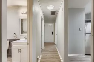 233 Creek Cove Dr, Dallas, TX 75217 - Photo 4