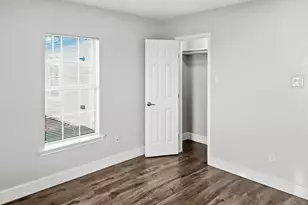 110 Ramsey Ave, Cleburne, TX 76031 - Photo 24