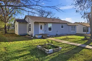 110 Ramsey Ave, Cleburne, TX 76031 - Photo 22