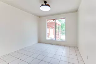 6809 Yolanda Dr, Fort Worth, TX 76112 - Photo 22