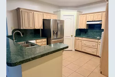 7632 Arbor Ridge Court, Fort Worth, TX 76112 - Photo 4