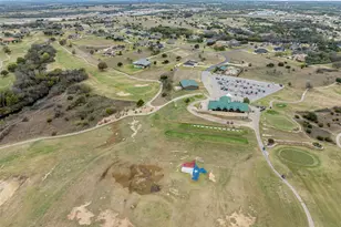136 Club House Dr, Weatherford, TX 76087 - Photo 34