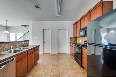 9137 Waterman Drive, Providence Village, TX 76227 - Photo 8