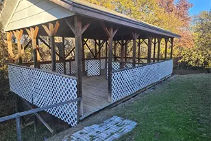 326 King Arthur Dr, Weatherford, TX 76086 - Photo 2