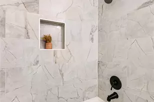 13325 Bee St, Farmers Branch, TX 75234 - Photo 20