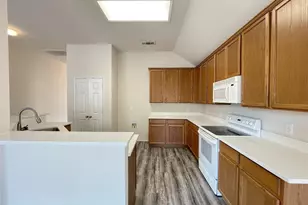 1004 Southfork Dr, Little Elm, TX 75068 - Photo 10