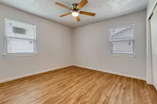 9535 Crestshire Dr, Dallas, TX 75227 - Photo 12