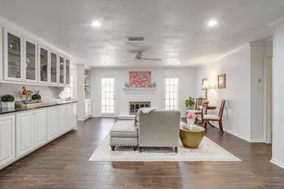 1147 Roaring Springs Road, Fort Worth, TX 76114 - Photo 8