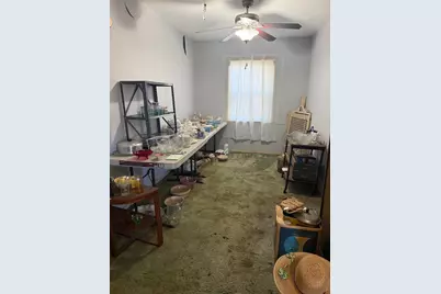 3230 S Llewellyn Avenue, Dallas, TX 75224 - Photo 6