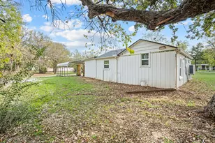 705 Moseley St, Lake Dallas, TX 75065 - Photo 16