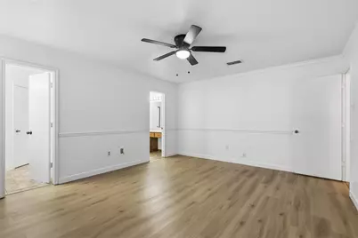 6205 Berlinetta Drive, Arlington, TX 76001 - Photo 8