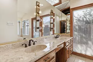 333 S Centre Ave, Lancaster, TX 75146 - Photo 20