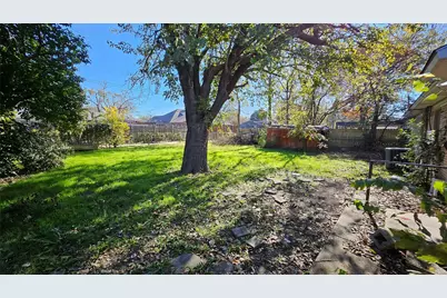 302 N Cottonwood Drive, Richardson, TX 75080 - Photo 16
