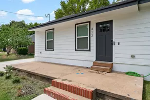 412 S Montgomery St, Sherman, TX 75090 - Photo 8