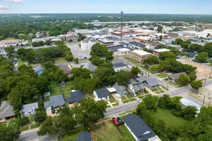 412 S Montgomery St, Sherman, TX 75090 - Photo 36