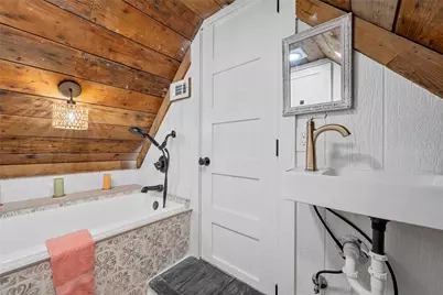 404 6th Street W, McGregor, TX 76657 - Photo 24