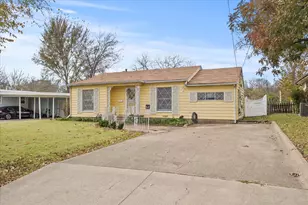 302 S Clark St, Rockwall, TX 75087 - Photo 2