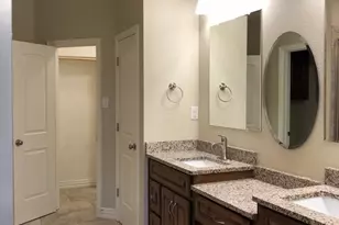 5500 Ledgestone Dr, Fort Worth, TX 76132 - Photo 4