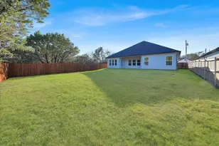 4609 Eagle Nest Ct, Granbury, TX 76048 - Photo 28