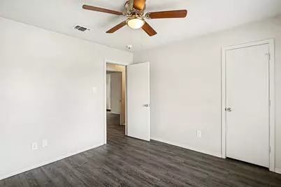 2705 Warren Lane, Fort Worth, TX 76112 - Photo 16