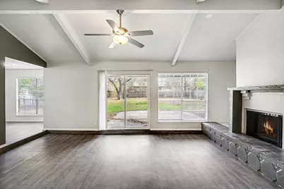 2705 Warren Lane, Fort Worth, TX 76112 - Photo 6