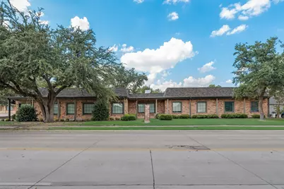 726 Dalworth Street, Grand Prairie, TX 75050 - Photo 1