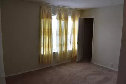 7018 Bridlewood Drive, Arlington, TX 76002 - Photo 12