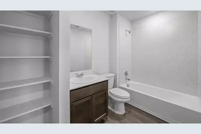 909 Jefferson Way, Sherman, TX 75090 - Photo 1