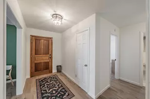 1408 Comanche Ct, Arlington, TX 76012 - Photo 2