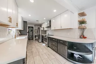 1408 Comanche Ct, Arlington, TX 76012 - Photo 10