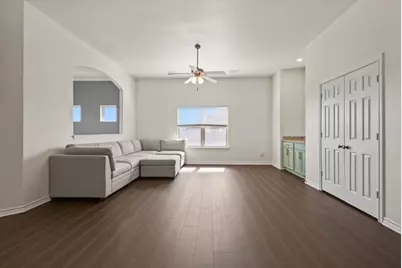 417 Burberry Drive, Grand Prairie, TX 75052 - Photo 16